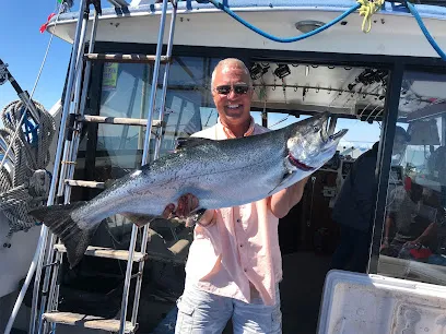 Angler Chicago Fishing Charters