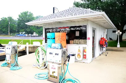 B & E Marine Inc.