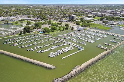 Battery Park Marina - Sandusky, OH