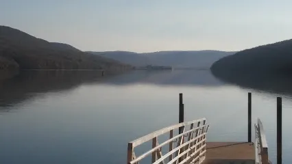 Bennett lake boat ramp (My dad's place