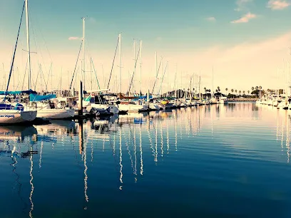 Harbor Island West Marina