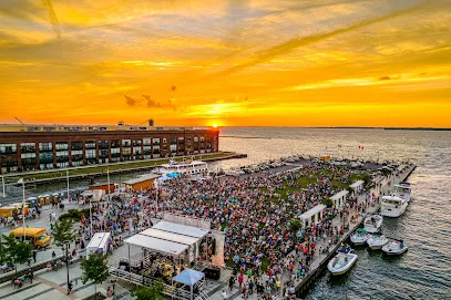 Jackson Street Pier