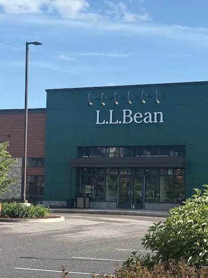 L.L.Bean