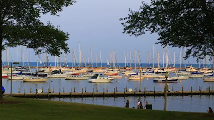 Monroe Harbor Tender Service