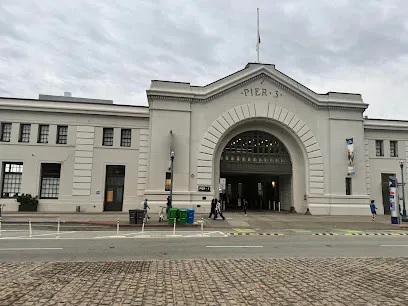 Pier 3