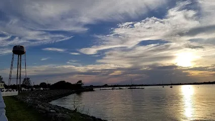 Snug Harbor Marina